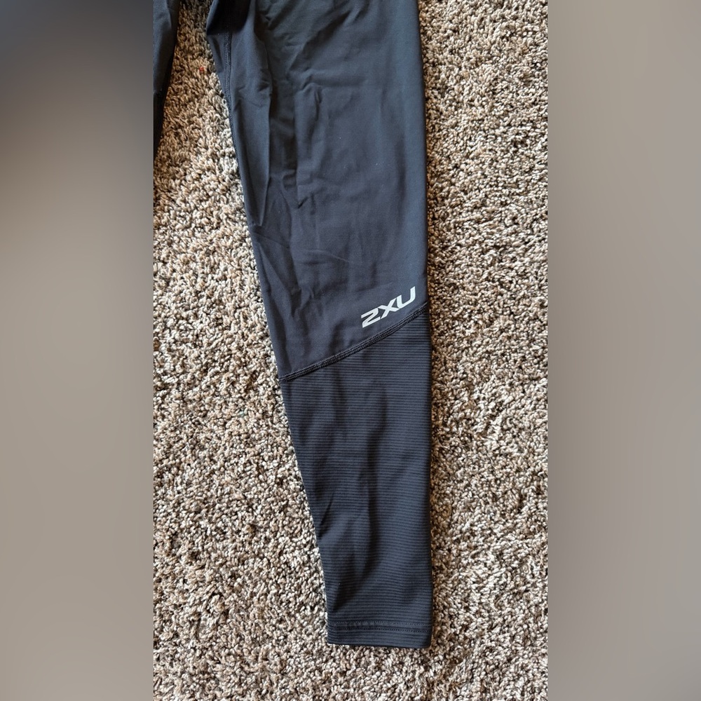 2XU Ignition Shield Black Compression Tights- siz… - image 7